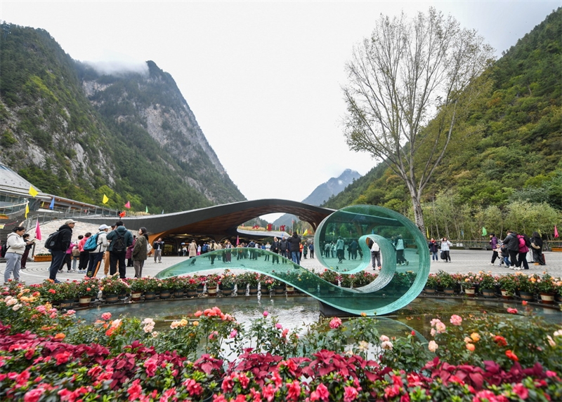 Sichuan : découvrez les plus beaux paysages de la vallée écologique de Jiuzhaigou