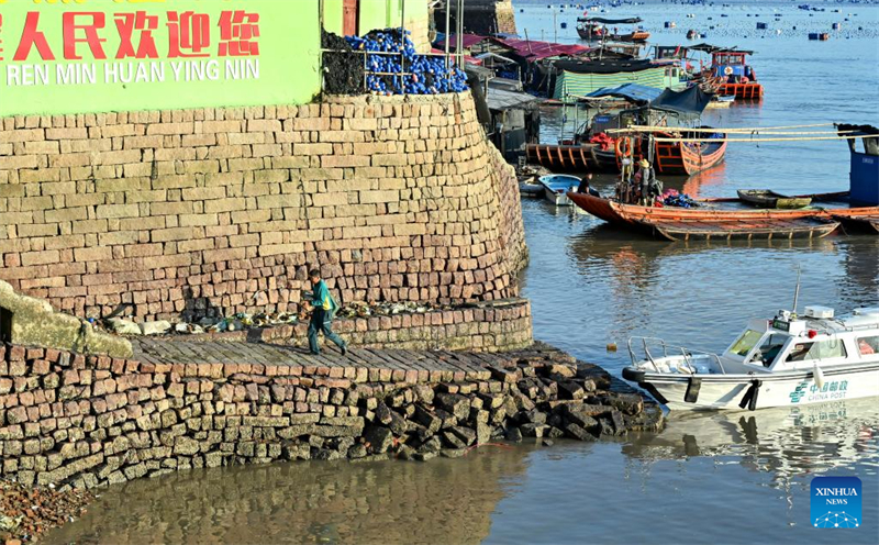 Fujian : la vie d'un facteur dévoué sur une route postale maritime unique