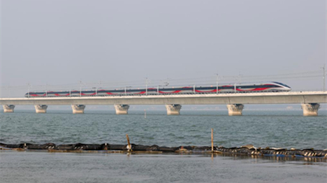 Une nouvelle ligne ferroviaire ? grande vitesse renforce l'int?gration des m?gapoles de l'est de la Chine