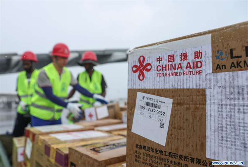 Arrivée des secours d'urgence chinois au Vanuatu