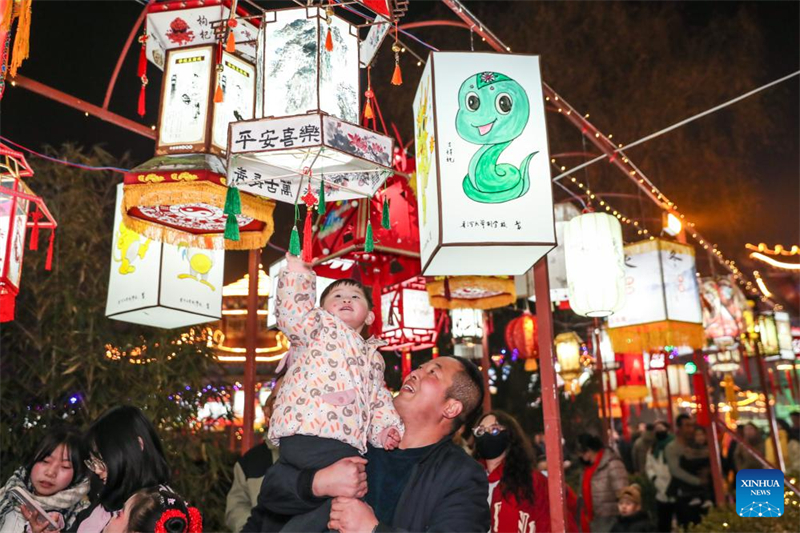 En photos : les Chinois s'immergent dans les coutumes traditionnelles avant la Fête du Printemps