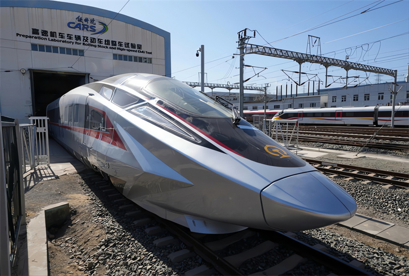 Un prototype de train à grande vitesse CR450 a passé des tests à Beijing