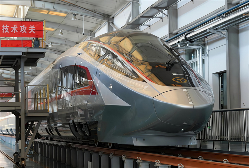 Un prototype de train à grande vitesse CR450 a passé des tests à Beijing