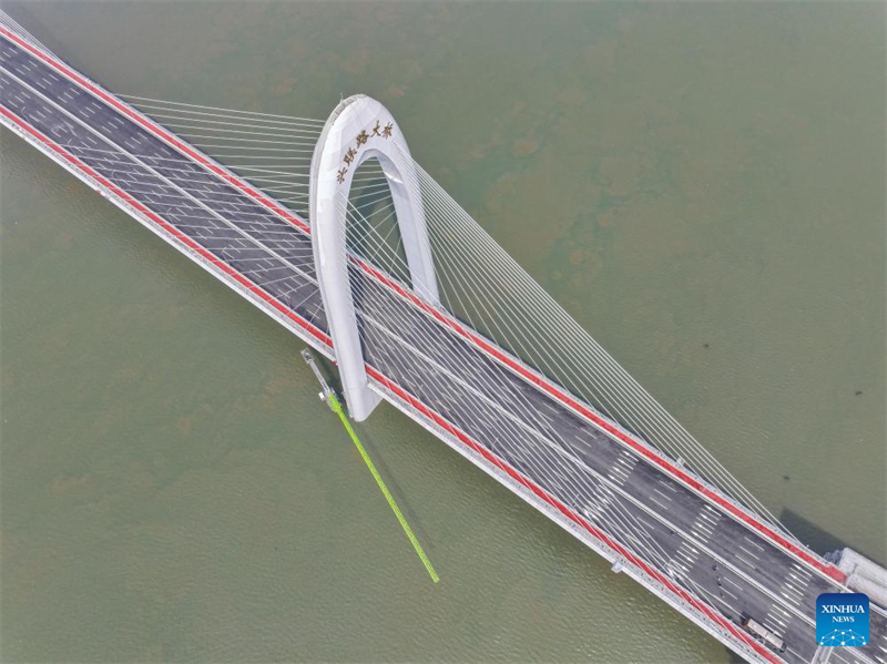 Hunan : début des opérations d'essai du grand pont de Xinglianlu à Changsha