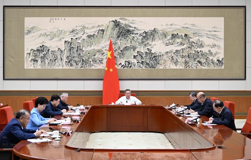 Le PM chinois appelle à des efforts pour améliorer la transformation des acquis scientifiques et technologiques