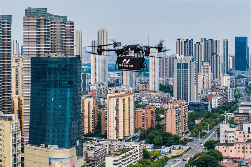 Hubei : 10 nouvelles routes de drones mises en service à Wuhan