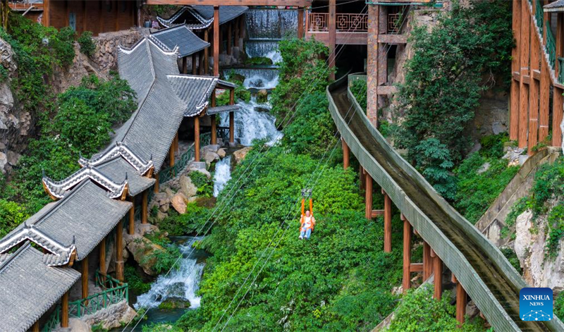 Hubei : Enshi associe événements sportifs et tourisme pour stimuler la revitalisation rurale