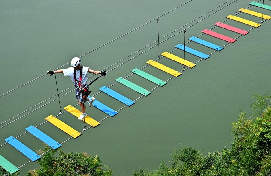 Hubei : Enshi associe événements sportifs et tourisme pour stimuler la revitalisation rurale