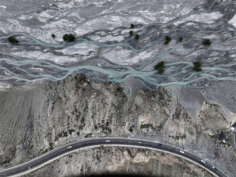 Xinjiang : les magnifiques paysages de l'autoroute Duku