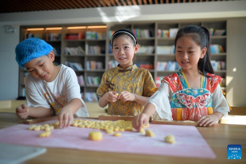 Diverses activités organisées à travers la Chine pour le prochain Festival Qixi traditionnel