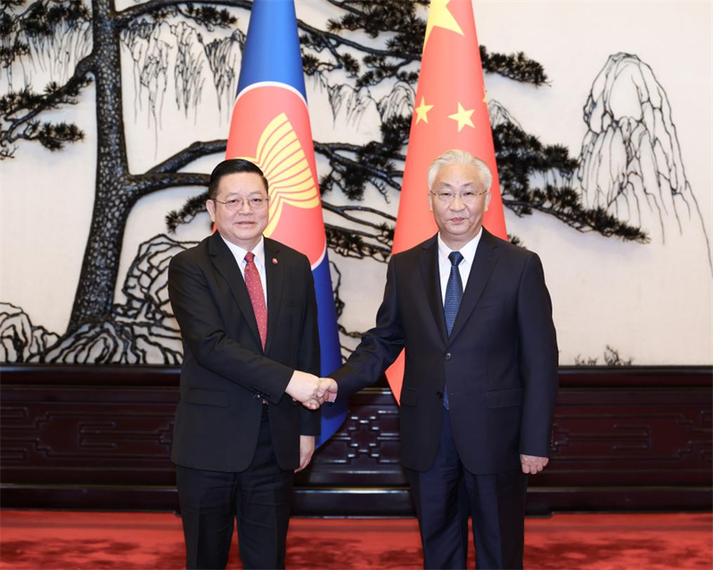 Un vice-PM chinois rencontre le secrétaire général de l'ASEAN
