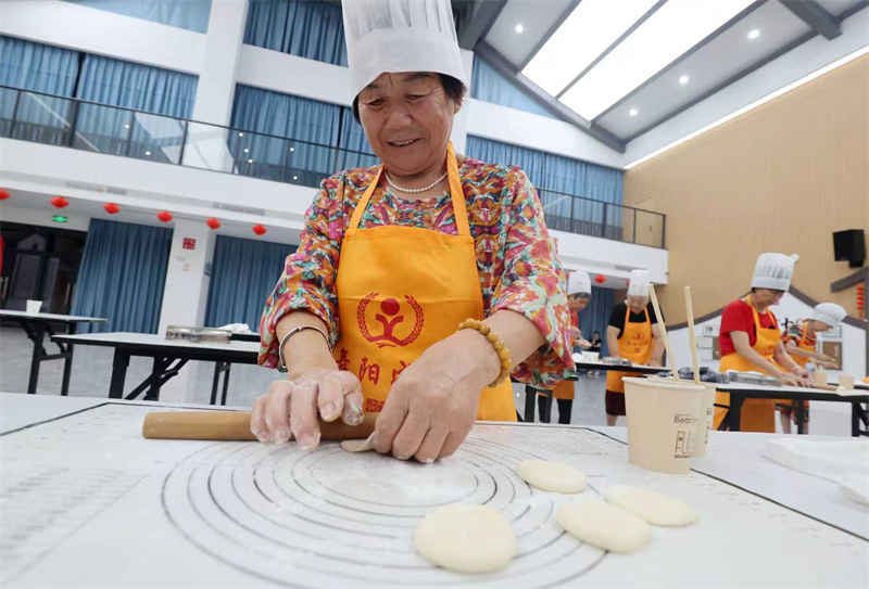 Zhejiang : apprendre la cuisine à l'« école de nuit rurale » de Huzhou