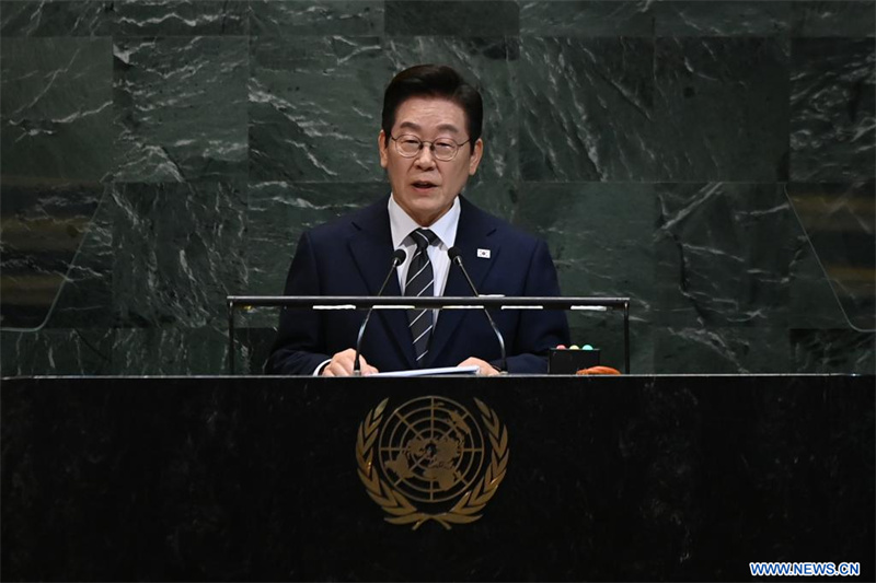 Le président de la République de Corée promet de chercher une voie pour réduire les tensions militaires avec la RPDC