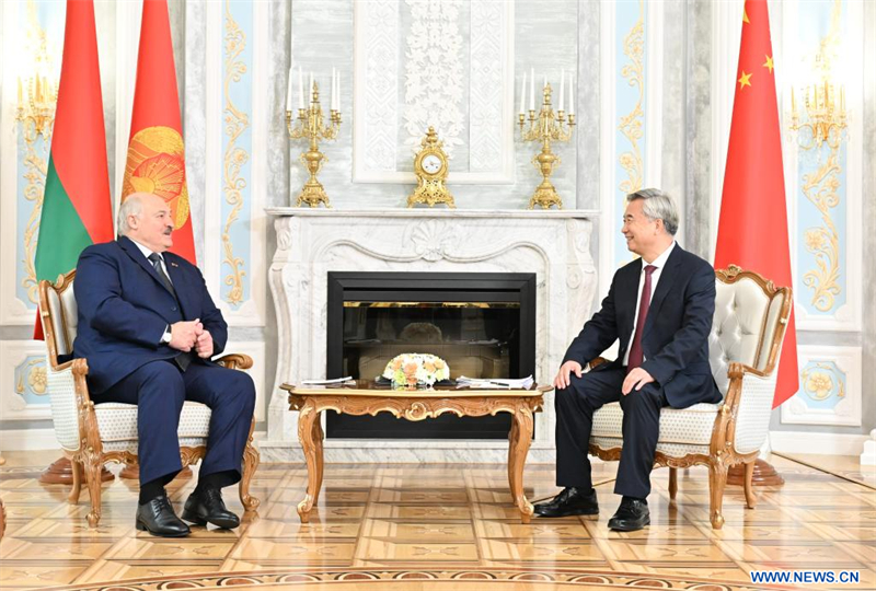 Un haut responsable du PCC effectue une visite officielle d'amitié au Bélarus