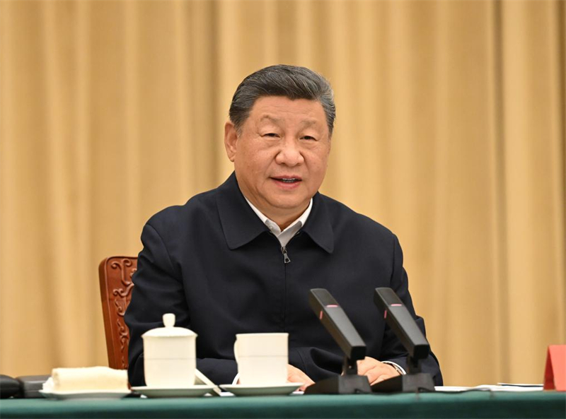 Xi Jinping appelle à la construction d'un Xinjiang socialiste moderne
