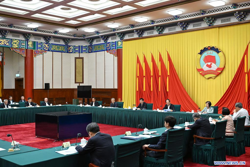 Chine : les conseillers politiques exhortés à contribuer au développement économique et social dans les cinq prochaines années