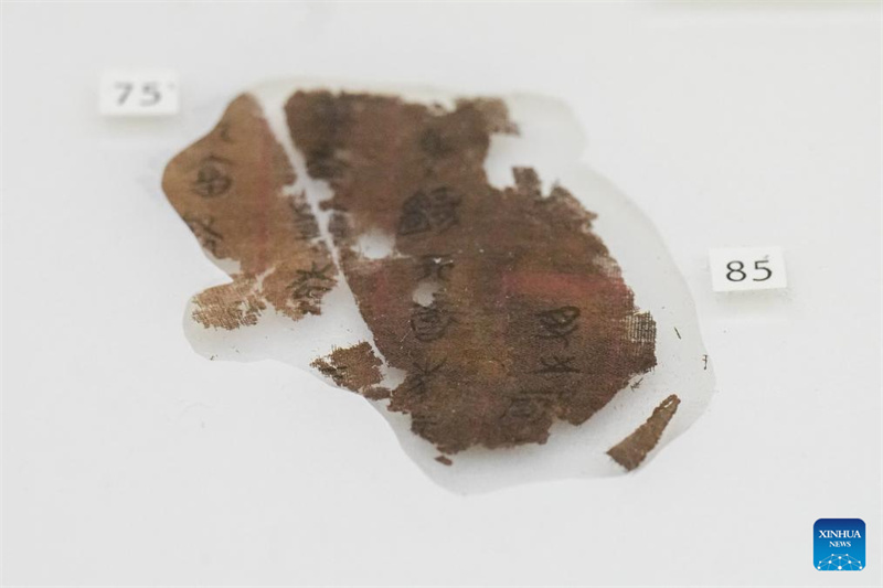 Des manuscrits chinois sur soie vieux de 2 300 ans de retour après près de huit décennies passées à l'étranger