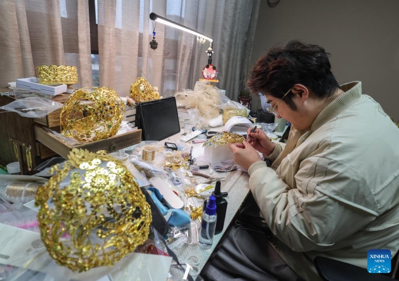 Zhejiang : un village d'art contribue à promouvoir la revitalisation rurale à Kuangyan