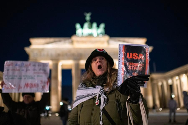 Action militaire américaine contre le Venezuela : vague de protestations à travers le monde