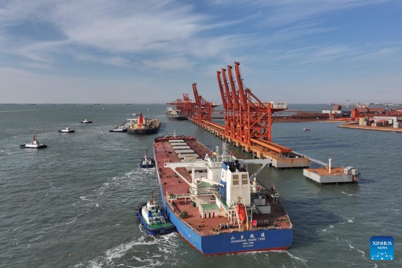 Hebei :  le trafic de marchandises au port de Tangshan a progressé de 2,53% d'une année sur l'autre