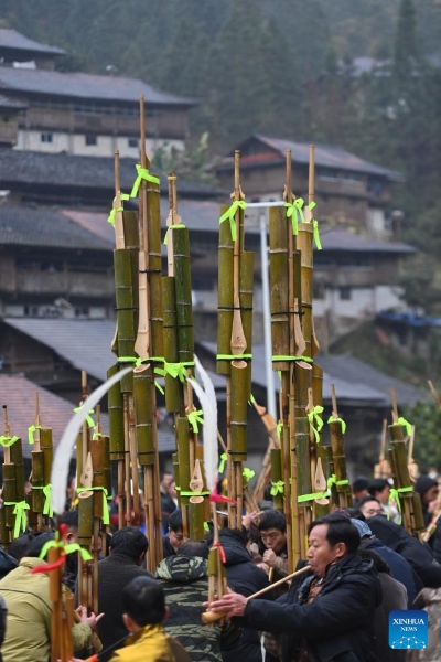 Guangxi : les membres de l'ethnie Miao célèbrent leur Nouvel An traditionnel à Rongshui