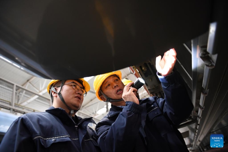 Shaanxi : un technicien de train chevronné se dévoue au développement de la main-d'œuvre qualifiée