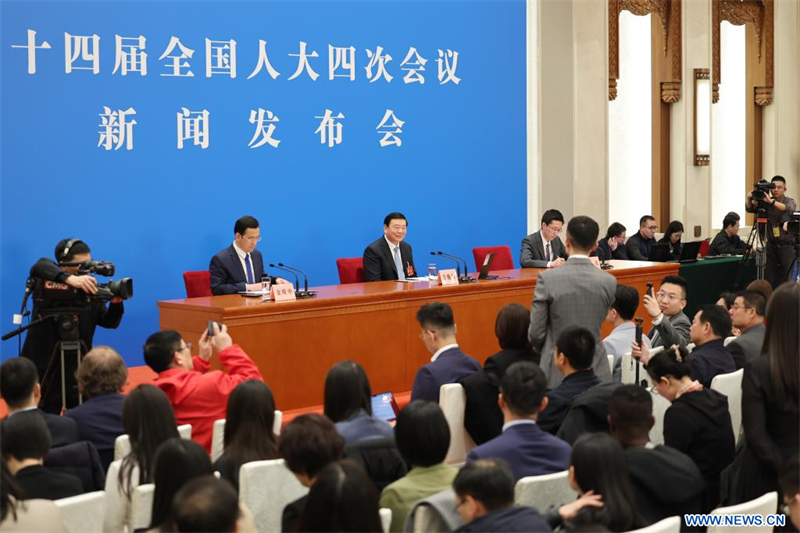 L'organe législatif national chinois organise une conférence de presse avant sa session annuelle
