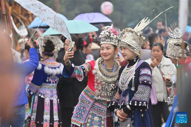 Guangxi : les célébrations du festival « Pohui » des Miao à Rongshui