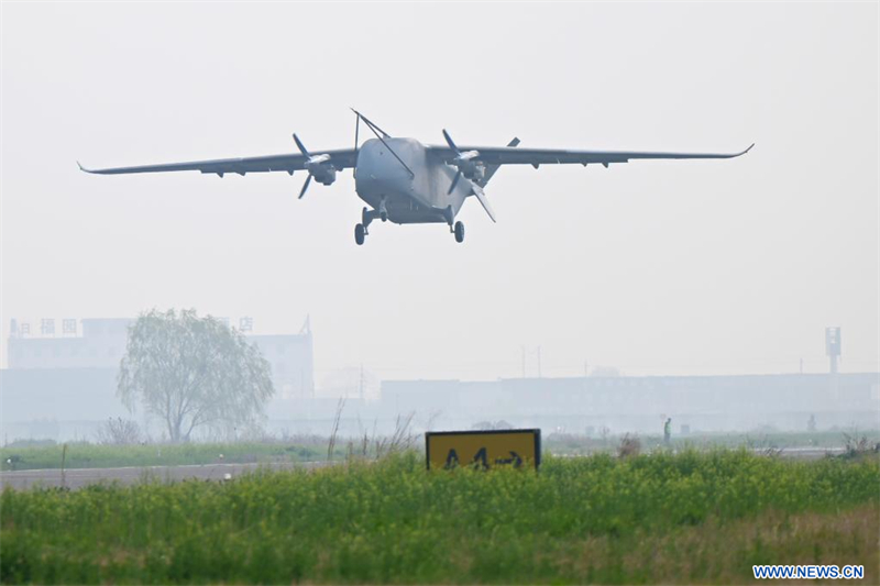 Succès du vol inaugural du drone cargo chinois Changying-8