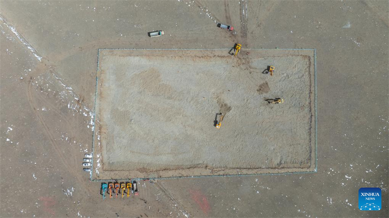 Xizang : début de la construction d'une centrale solaire thermique à 4 550 mètres d'altitude à Damxung
