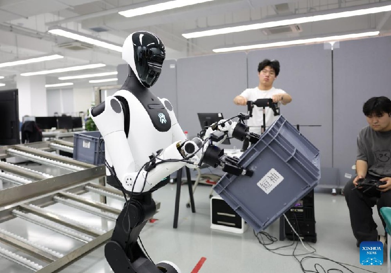 En photos : un aperçu des données et de la base de formation des robots à intelligence intégrée de Beijing