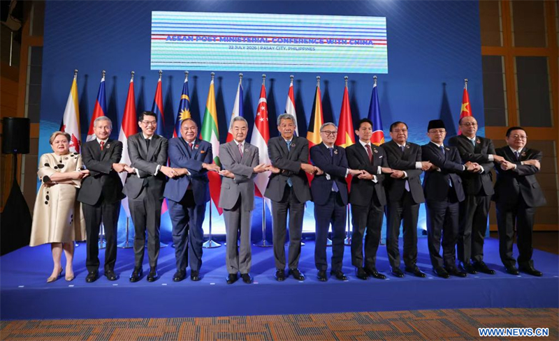 (Xinhua/Rouelle Umali)
