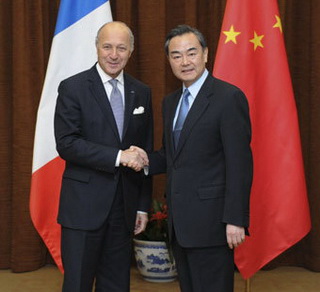 Rencontre entres les ministres des Affaires étrangères chinois et français
