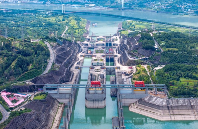 Le débit de fret via le barrage des Trois Gorges a atteint 83 millions de tonnes au premier semestre 2025