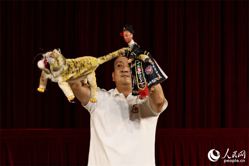 Fujian : à la découverte du théâtre de marionnettes de Zhangzhou