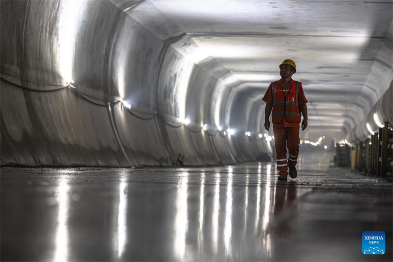 Hubei : fin du percement du tunnel sous le Yangtsé de la ligne 12 du métro de Wuhan