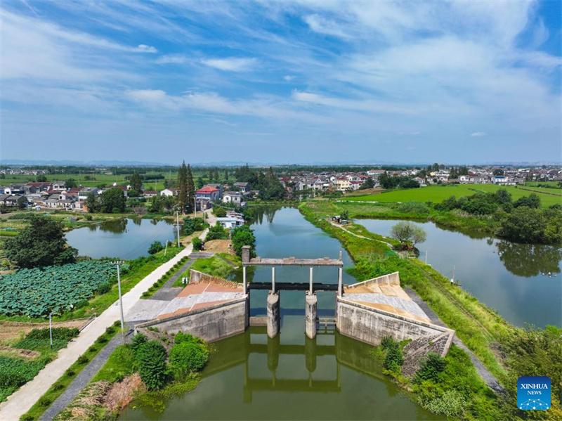Jiangsu : le système d'irrigation du lac Chishan à Jurong