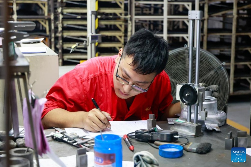 Jiangsu : Wuxi construit activement une économie ouverte