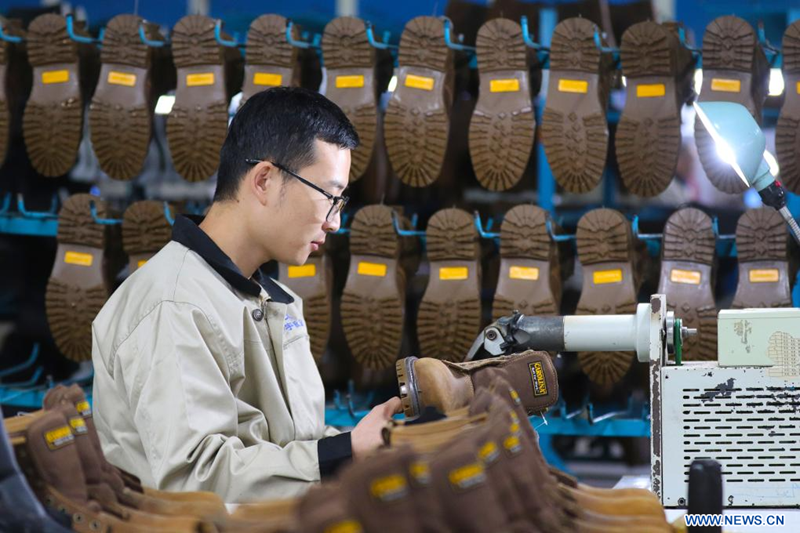 Chine : le PIB progresse de 5,2% en glissement annuel au cours des trois premiers trimestres 2025