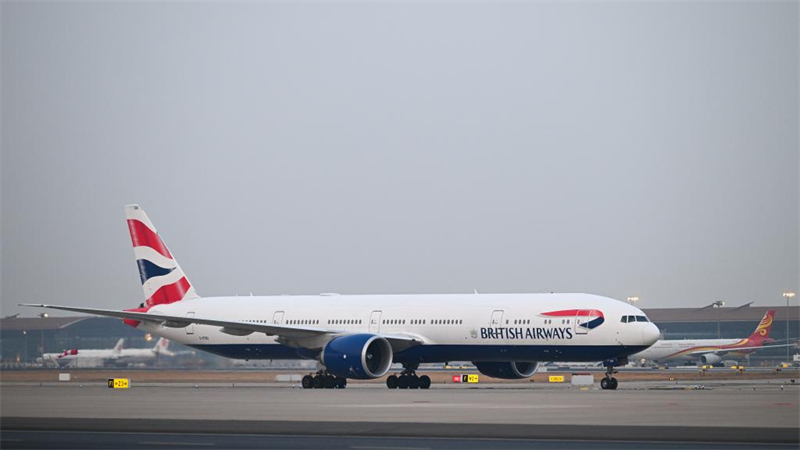 Arrivée du Premier ministre du Royaume-Uni à Beijing pour une visite officielle