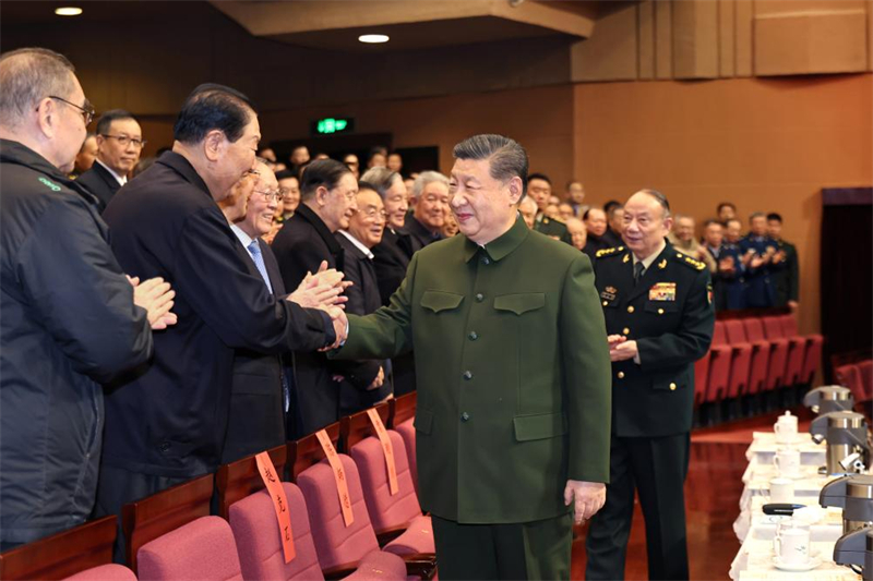 Xi Jinping adresse ses vœux de la fête du Printemps aux vétérans militaires