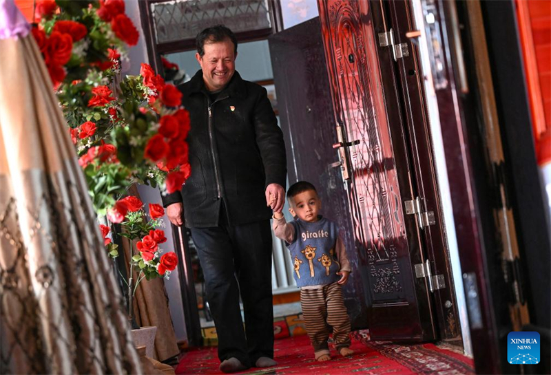 Xinjiang : un député à l'APN dédié à la revitalisation rurale