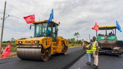 La "Route du sucre" construite par une entreprise chinoise à Kisumu, au Kenya