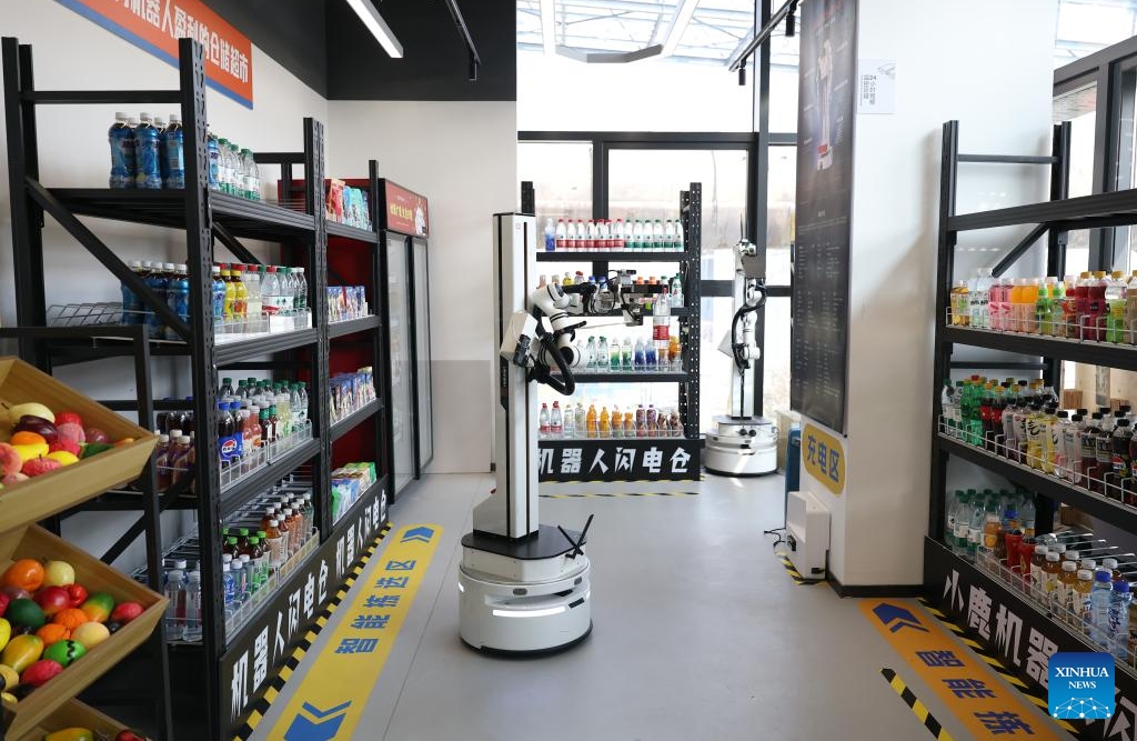 En photos : des robots humanoïdes formés à l'« École des Robots » de Beijing