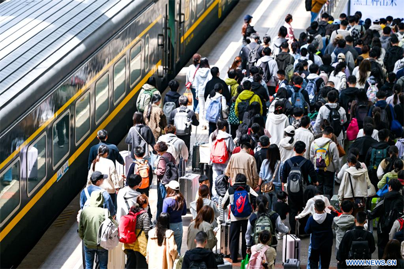 La Chine enregistre plus de 845 millions de voyages de passagers pendant les congés de la fête de Qingming