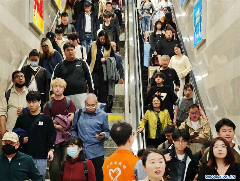 La Chine enregistre plus de 845 millions de voyages de passagers pendant les congés de la fête de Qingming