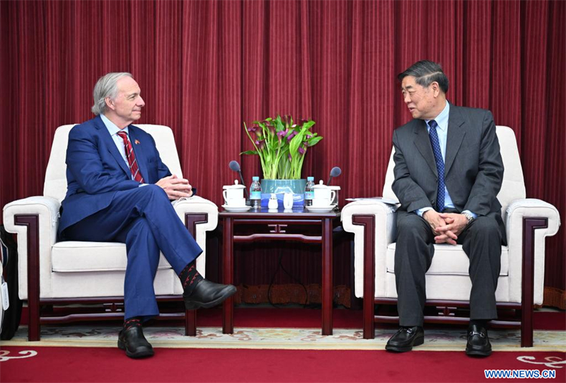 La Chine invite les investisseurs internationaux à partager les opportunités durant la période du 15e Plan quinquennal