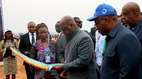 Le président de la RDC inaugure une usine de traitement de l'eau construite par des entreprises chinoises