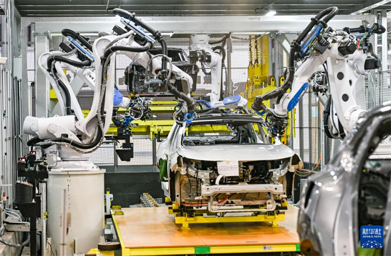 Un aperçu de l'industrie des véhicules à énergies nouvelles chinoise (Partie 5) : L'essor de l'industrie des véhicules à énergies nouvelles, ou comment définir de nouveaux standards pour l'automobile