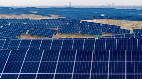 Chine : le photovoltaïque dépasse le charbon pour la première fois en capacité installée